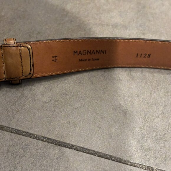 MAGNANNI Men’s Size 44 Leather Dress Belt - 1128 - Light Brown - Picture 3 of 8